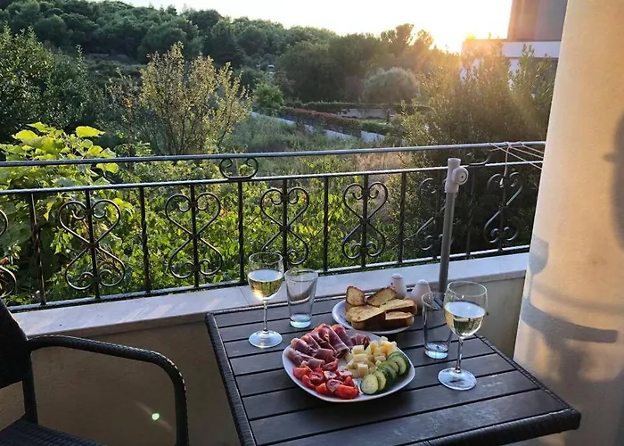 Appartement Beautiful At Entrance To Cape Kamenjak Premantura